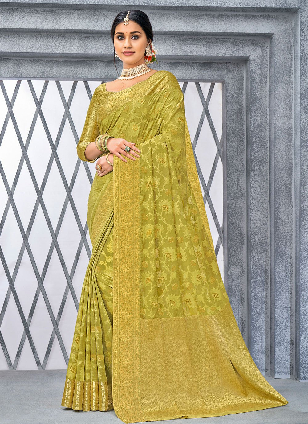 Contemporary Chiffon Viscose Green Weaving Saree