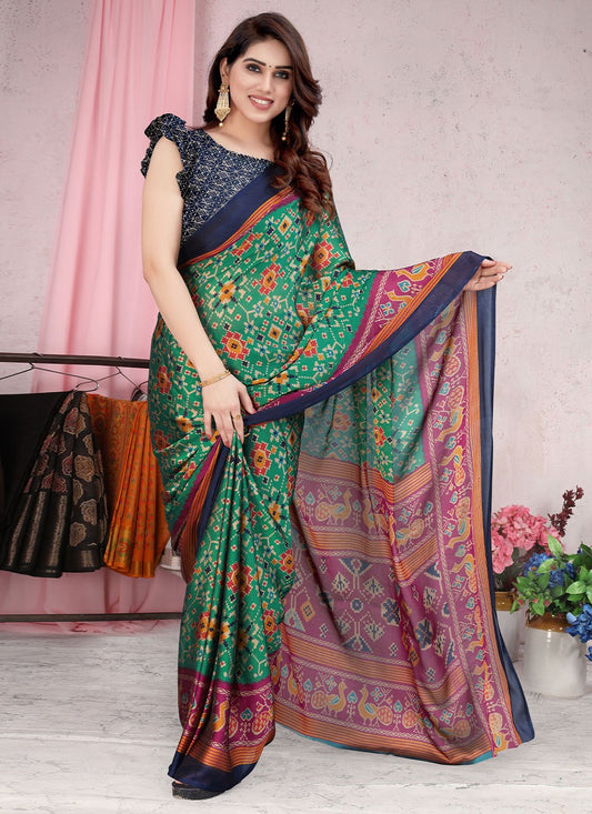 Classic Chiffon Green Patola Print Saree