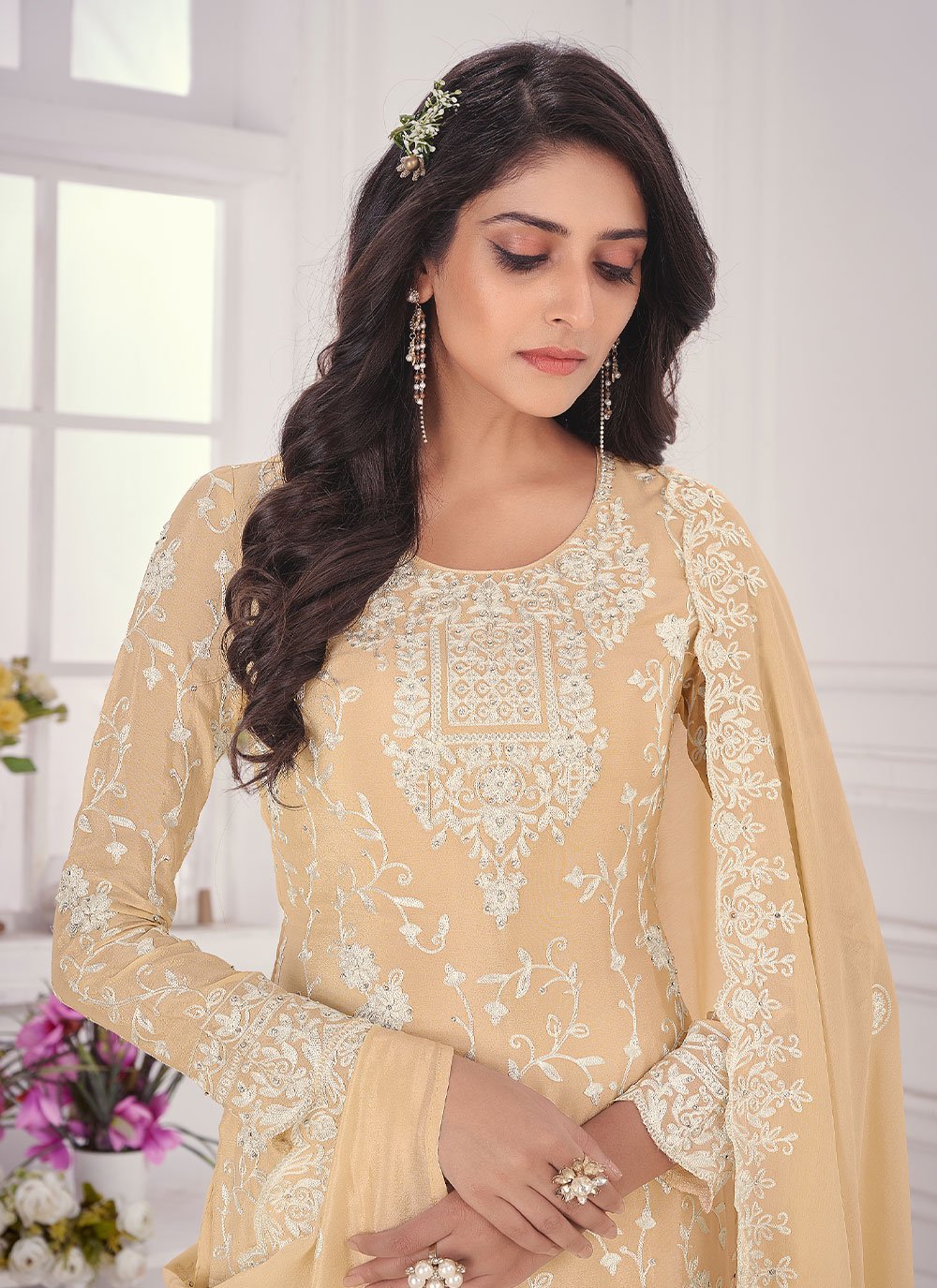 Floor Lenght Salwar Suit Chiffon Chinon Cream Embroidered Salwar Kameez