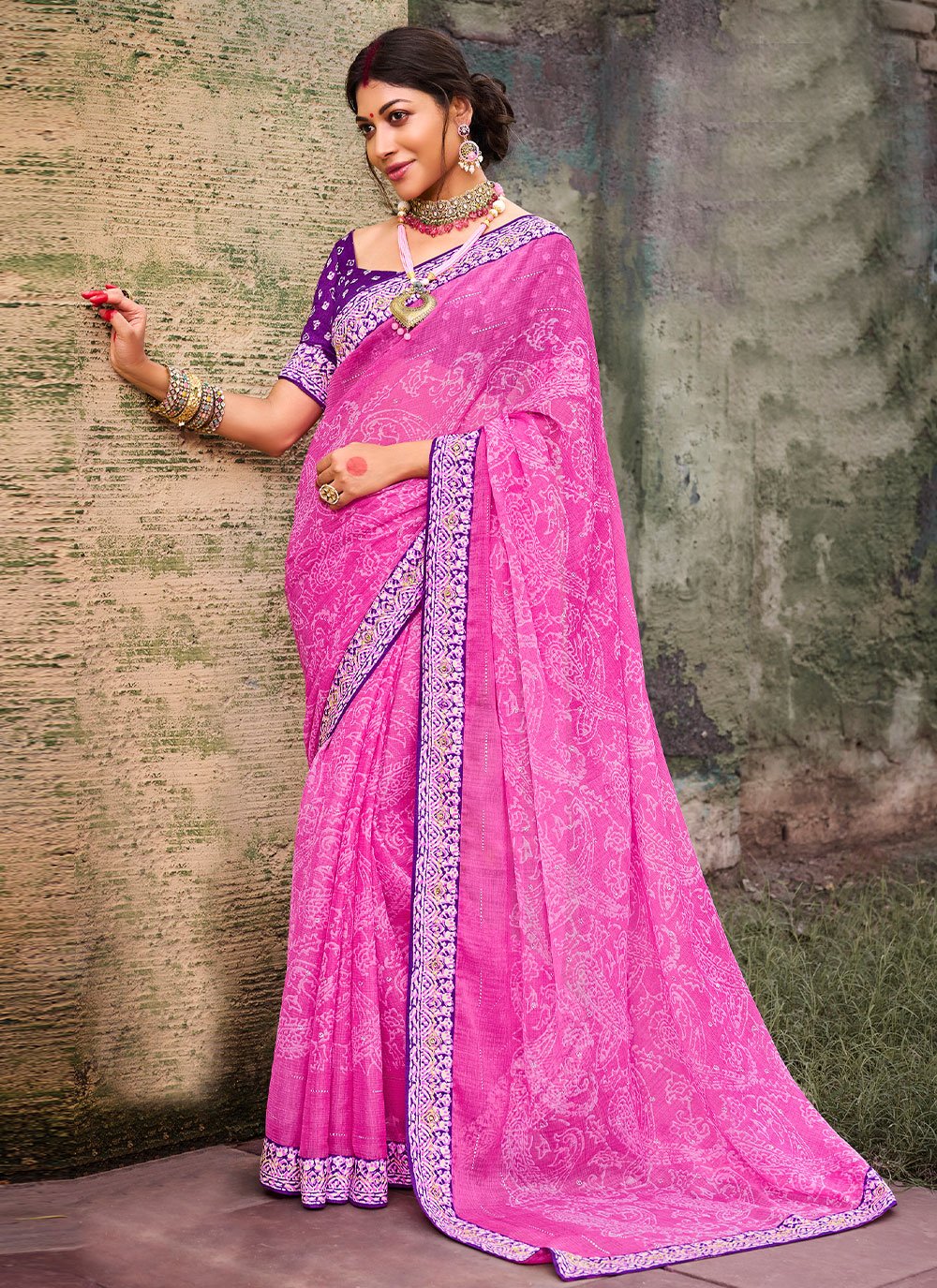 Classic Faux Chiffon Pink Print Saree