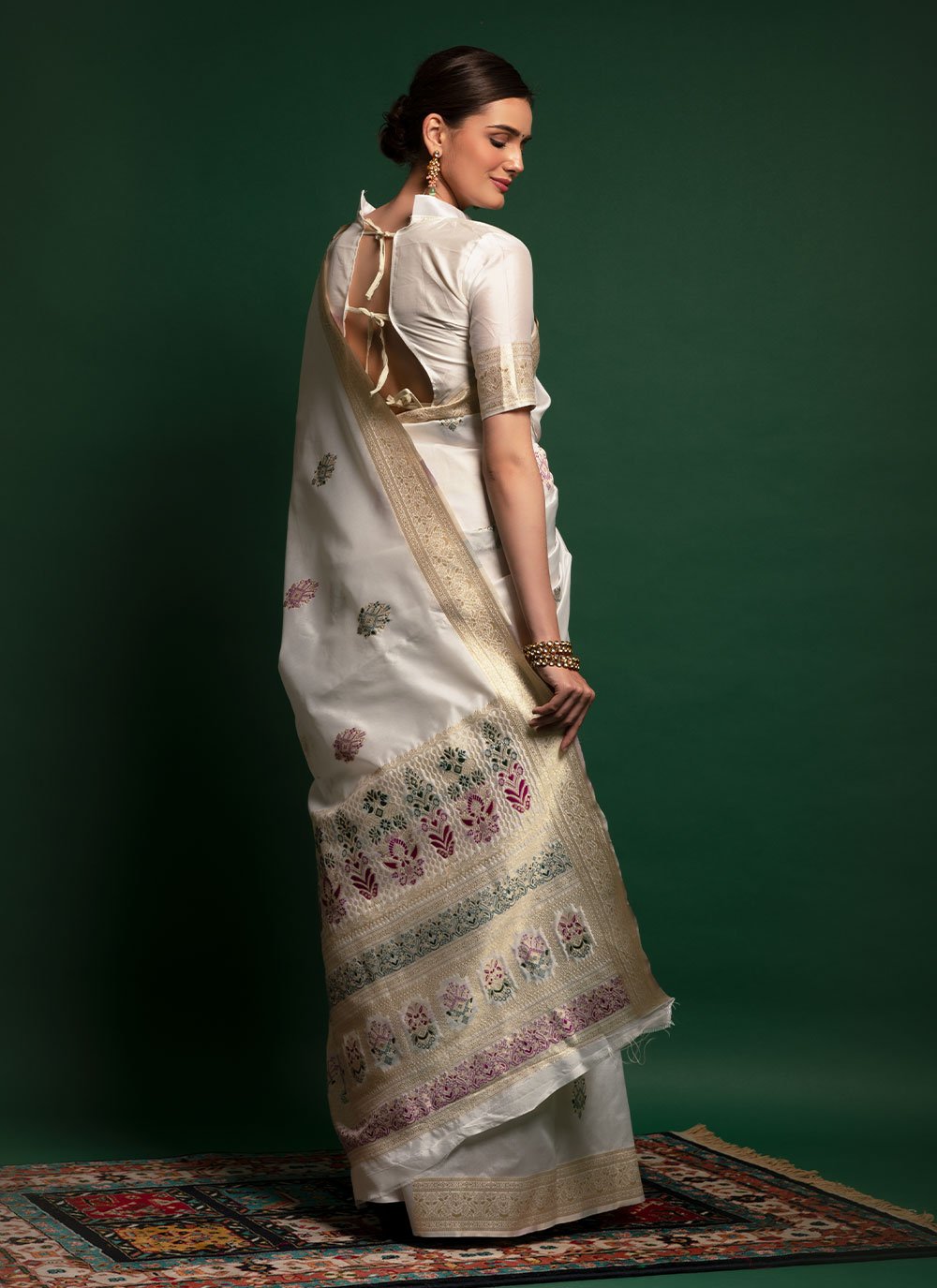 Classic Silk White Weaving Saree