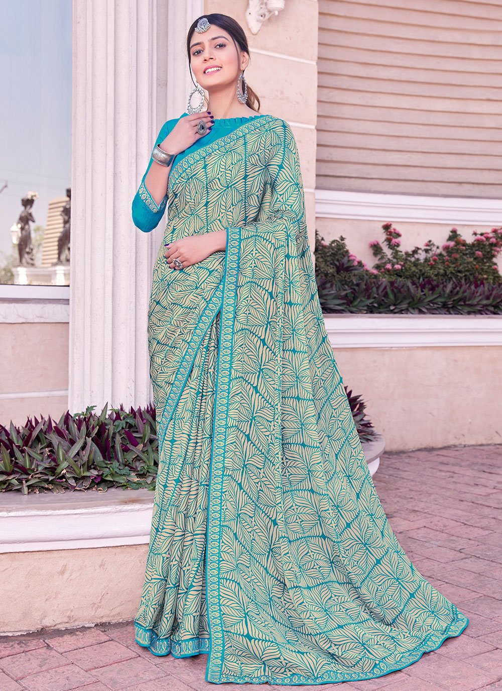 Contemporary Georgette Turquoise Print Saree