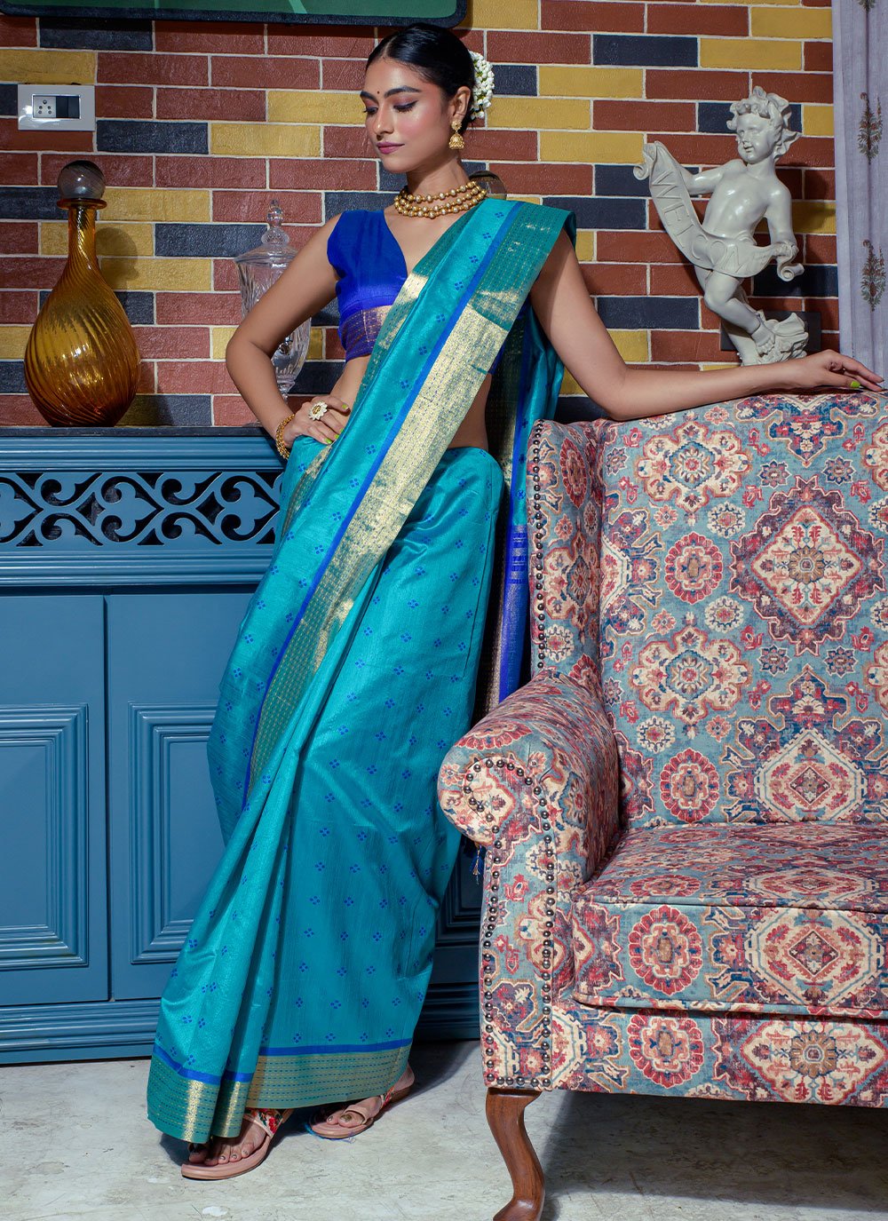 Contemporary Silk Firozi Woven Saree