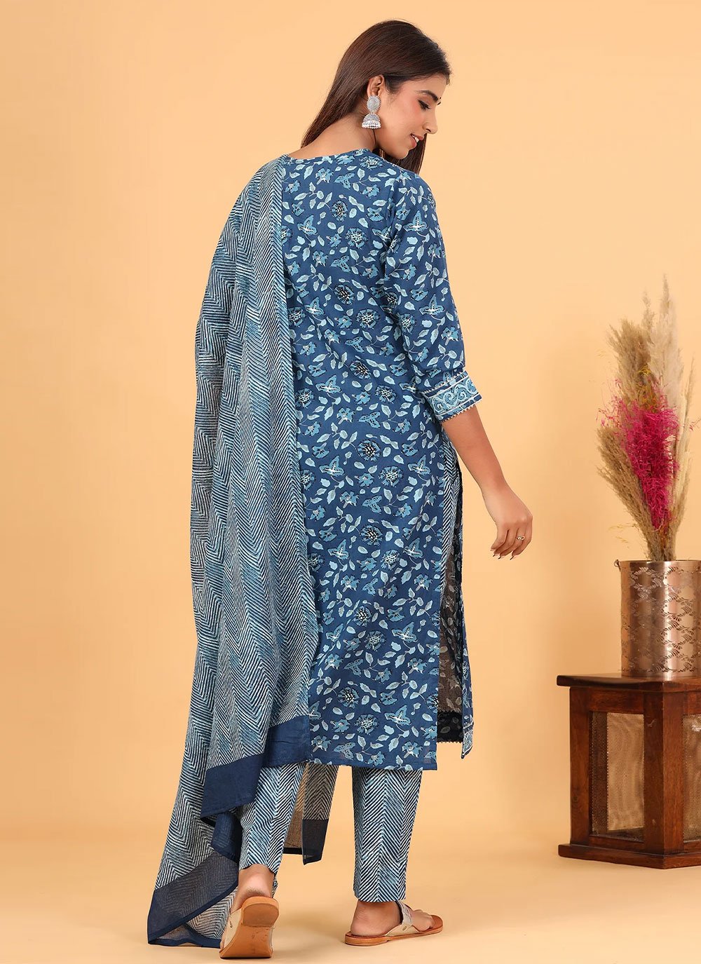 Pant Style Suit Cotton Blue Print Salwar Kameez