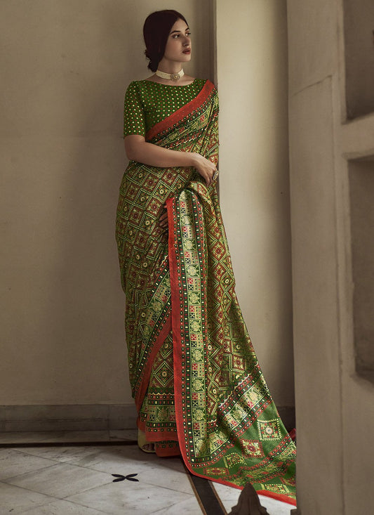 Casual Cotton Green Foil Print Saree