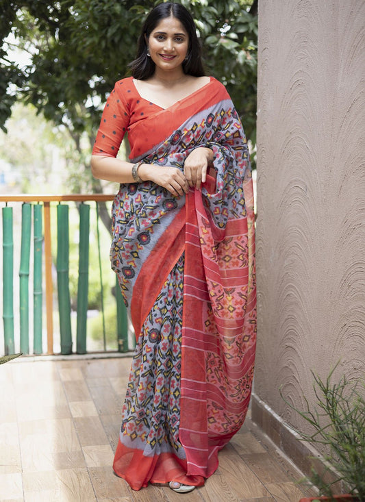 Contemporary Cotton Multi Colour Digital Print Saree