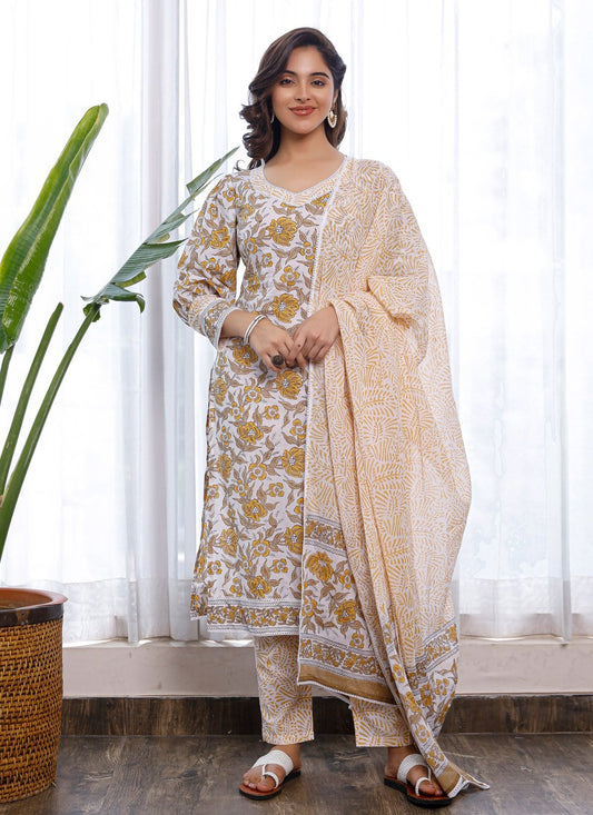 Pant Style Suit Cotton Cream Digital Print Salwar Kameez