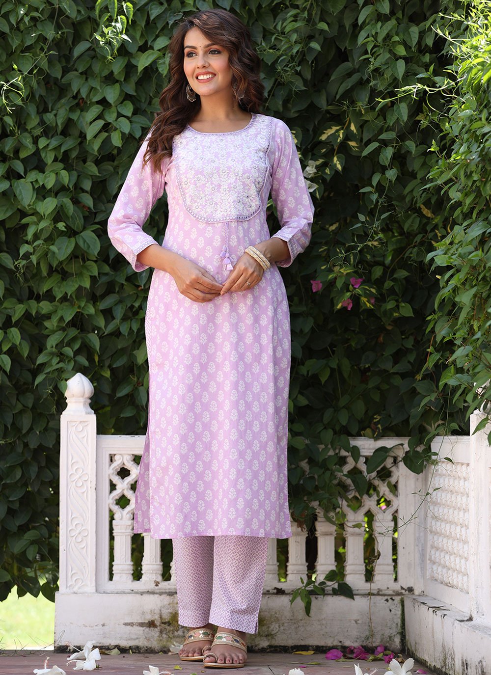 Casual Kurti Cotton Lavender Embroidered Kurtis