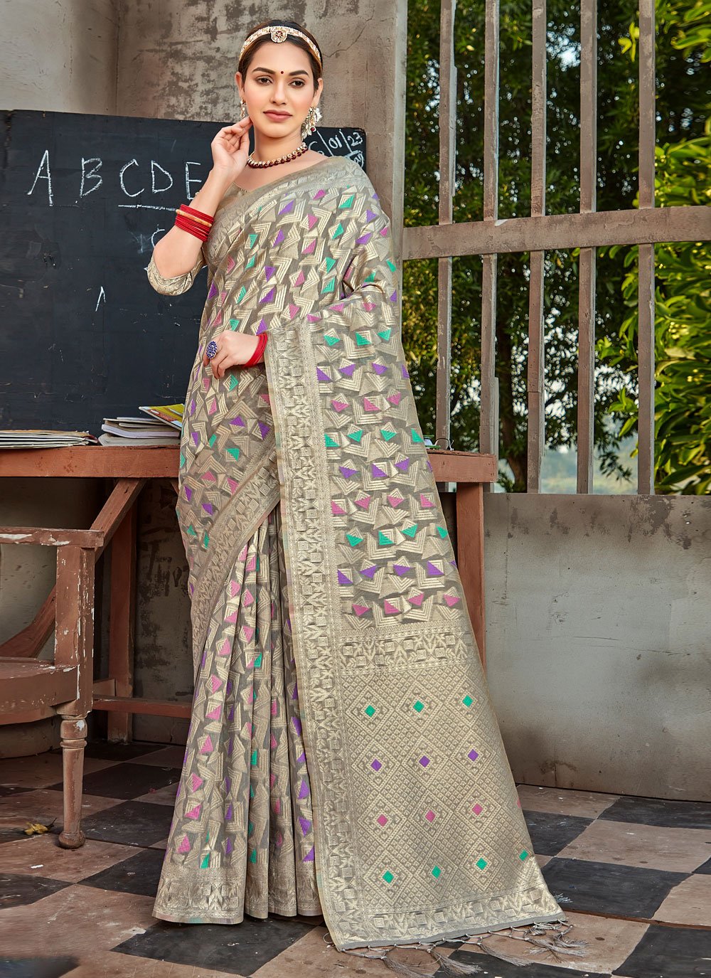 Traditional Saree Cotton Grey Embroidered Saree