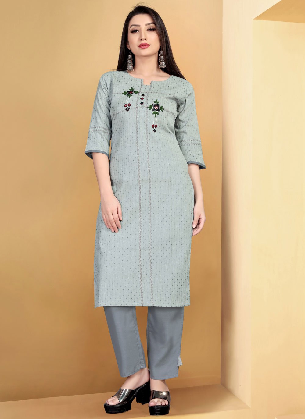 Casual Kurti Cotton Grey Embroidered Kurtis