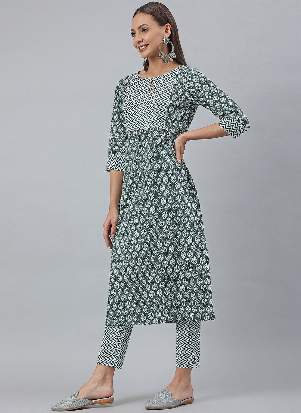 Floor Lenght Salwar Suit Cotton Multi Colour Print Salwar Kameez