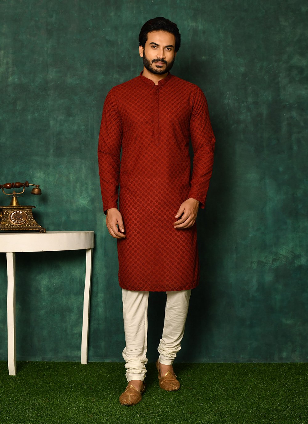 Kurta Pyjama Cotton Maroon Chikankari Work Mens