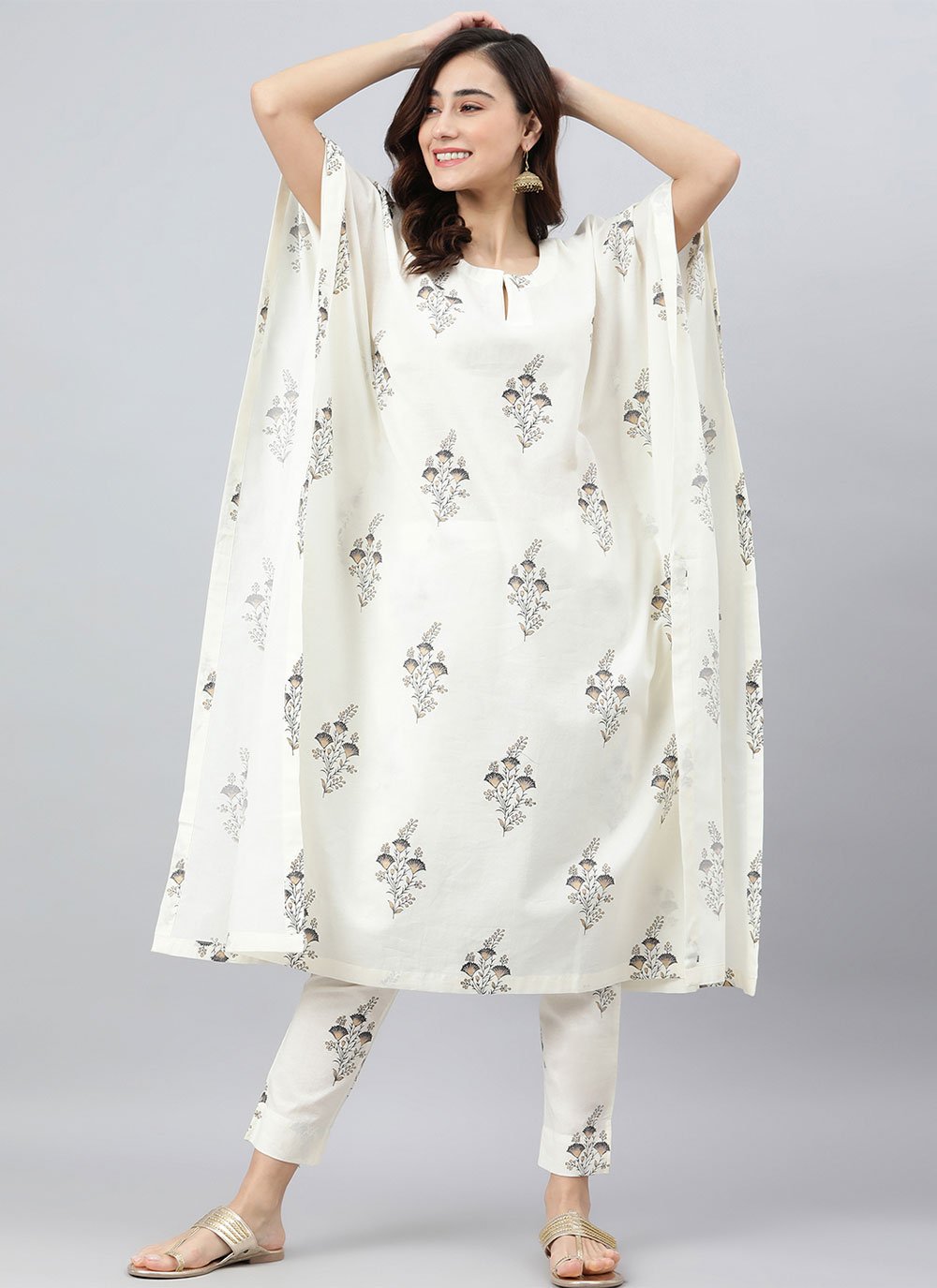 Salwar Suit Cotton Off White Floral Patch Salwar Kameez