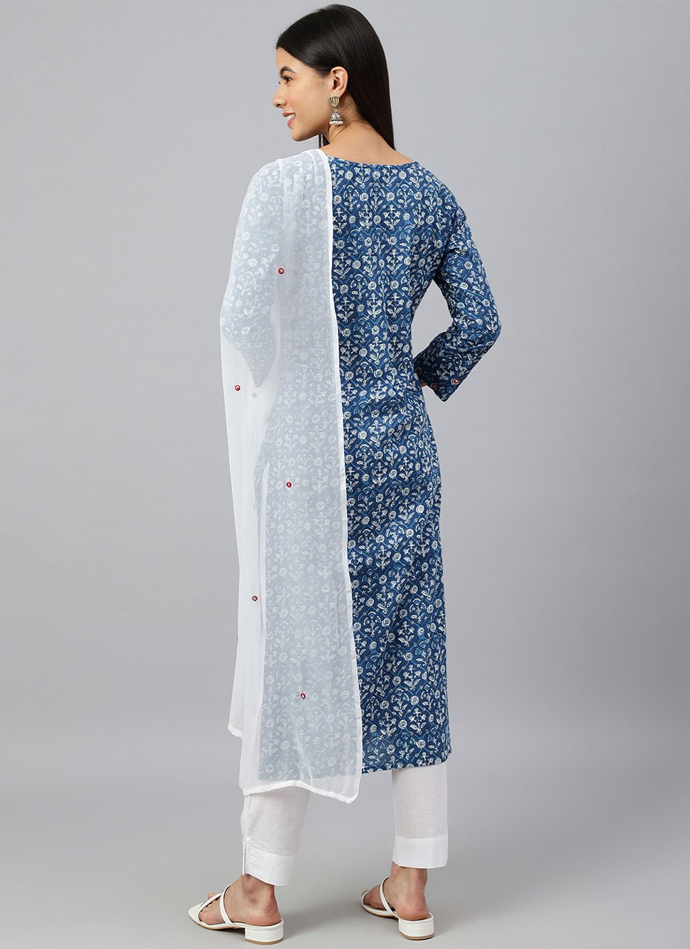 Salwar Suit Cotton Blue Embroidered Salwar Kameez