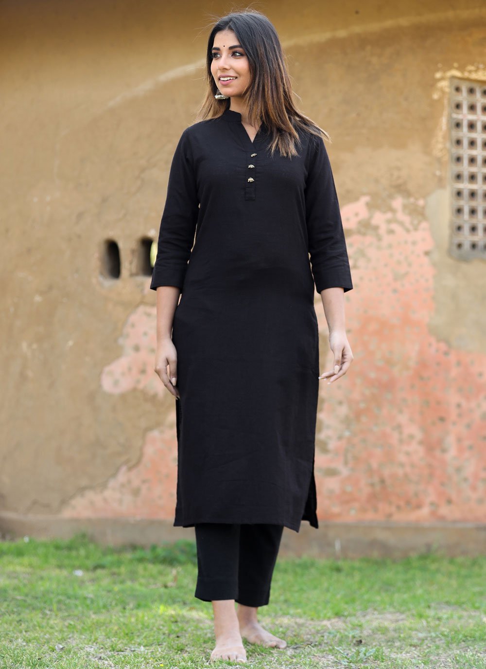 Party Wear Kurti Cotton Black Plain Kurtis