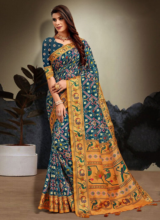 Classic Cotton Blue Print Saree