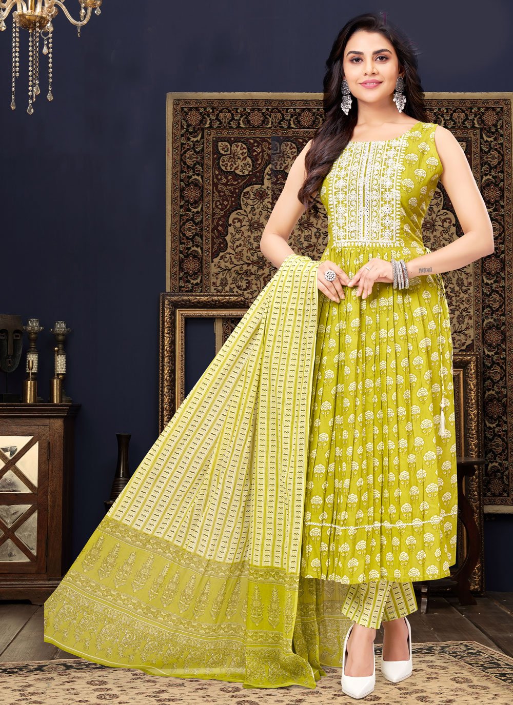 Salwar Suit Cotton Silk Green Embroidered Salwar Kameez