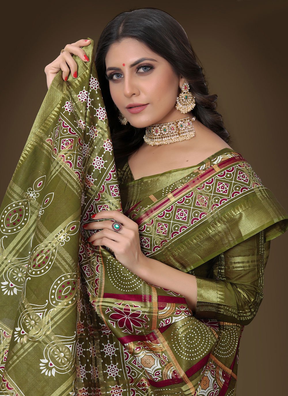 Contemporary Cotton Green Weaving Saree