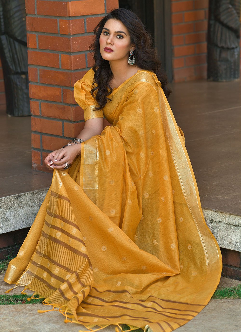 Trendy Saree Cotton Mustard Weaving Saree