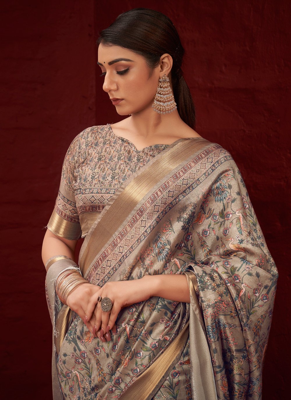 Contemporary Silk Cream Digital Print Saree