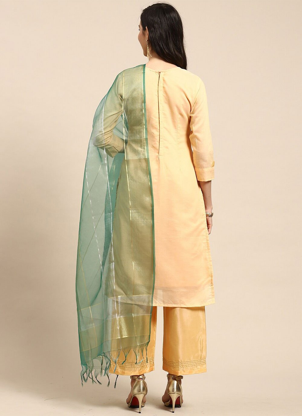 Salwar Suit Silk Blend Cream Embroidered Salwar Kameez