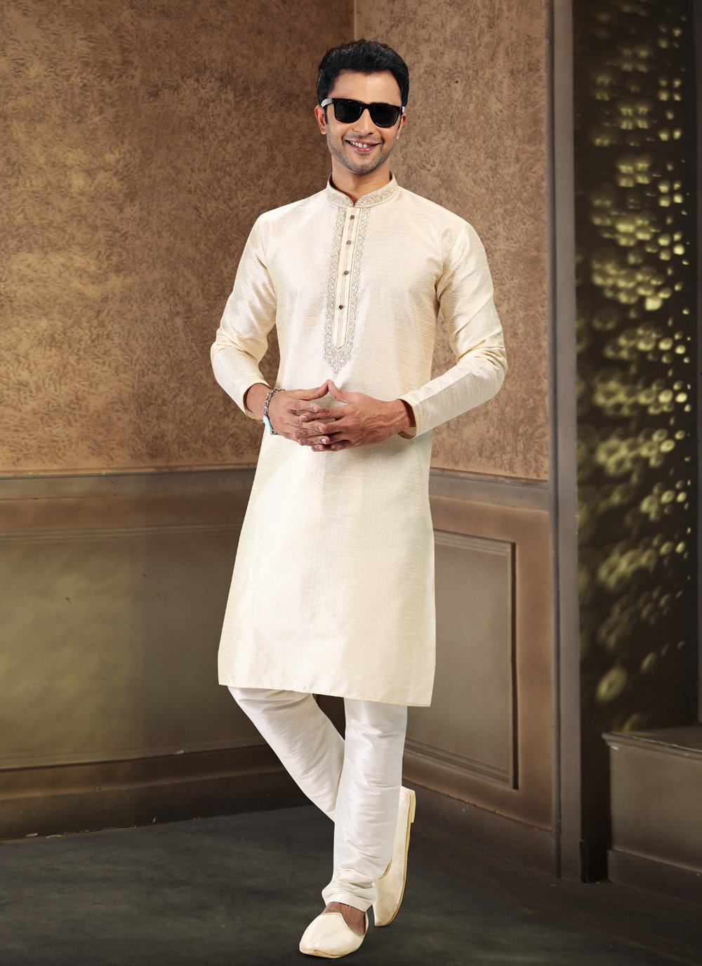 Kurta Pyjama Banarasi Silk Jacquard Cream Fancy Work Mens