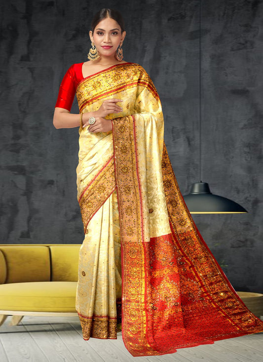 Contemporary Kanchipuram Silk Cream Hand Work Saree