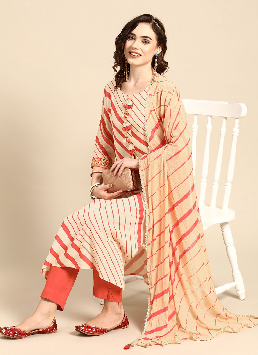 Salwar Suit Rayon Cream Print Salwar Kameez