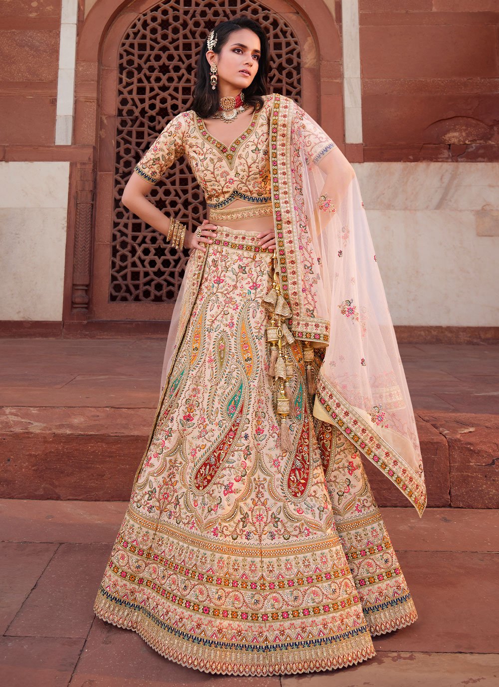 Lehenga Choli Silk Cream Embroidered Lehenga Choli