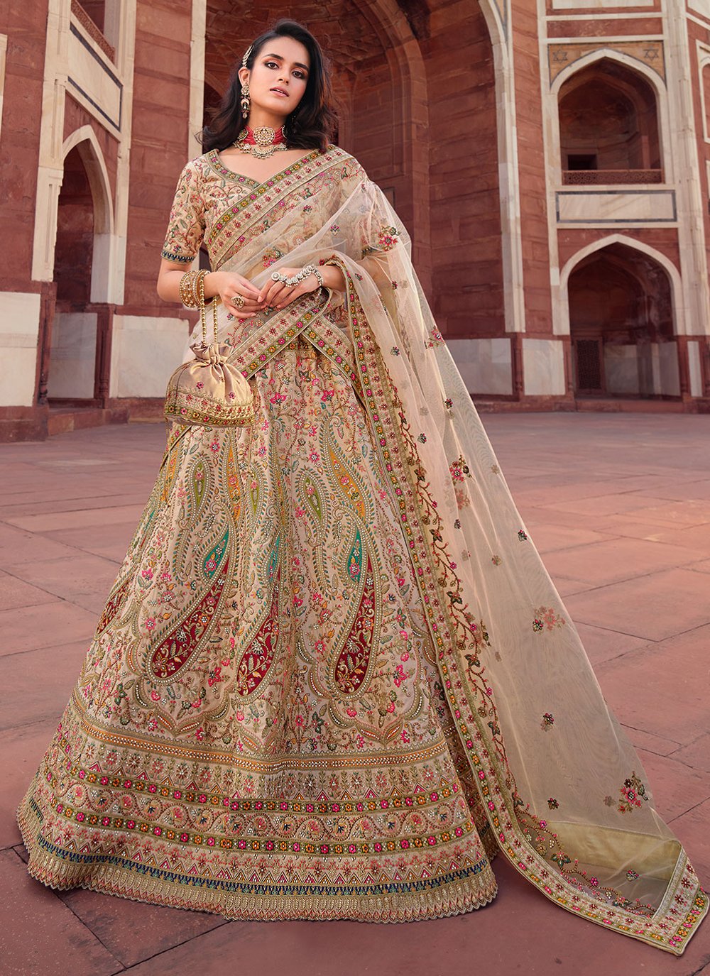 Lehenga Choli Silk Cream Embroidered Lehenga Choli