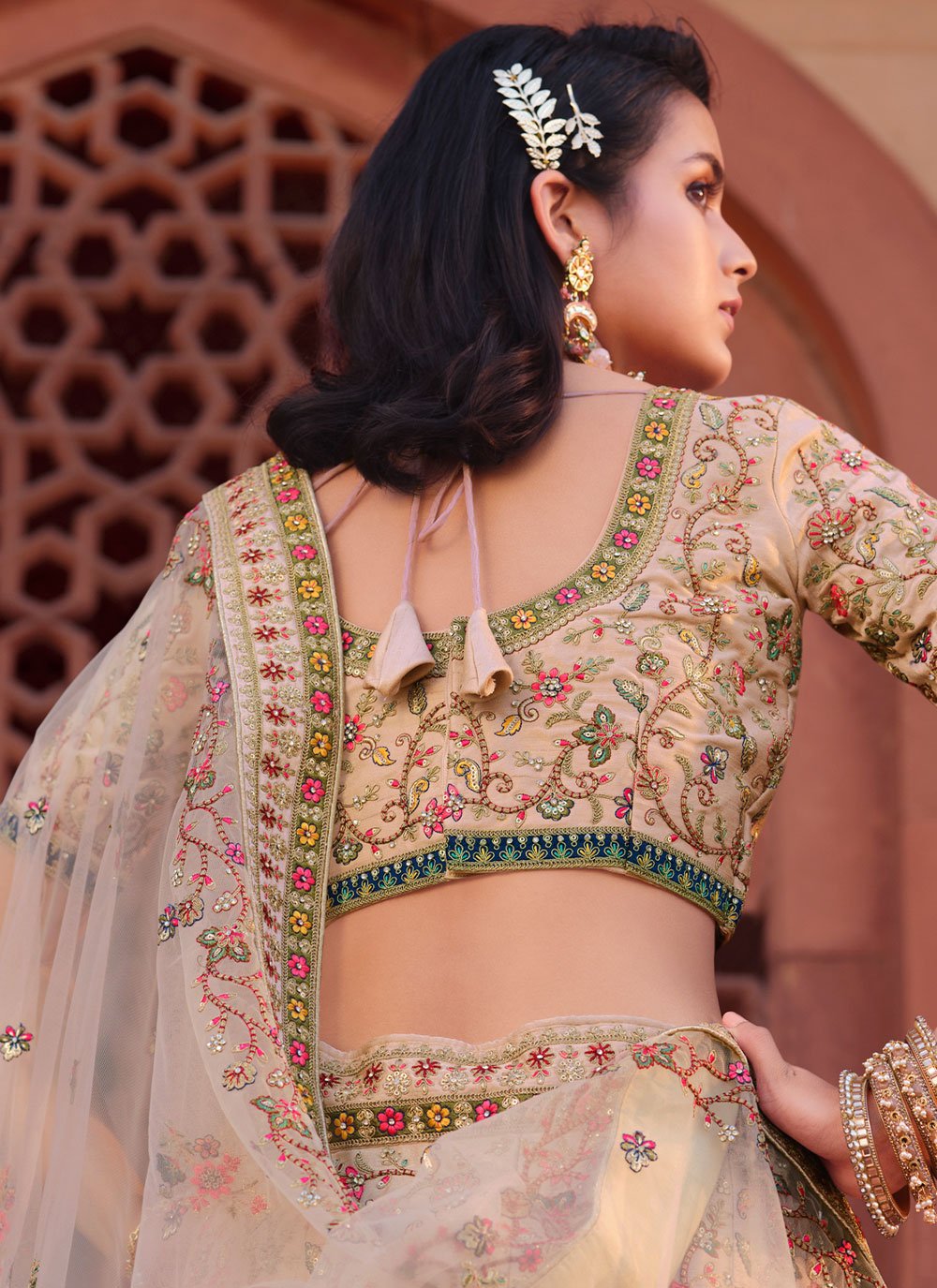 Lehenga Choli Silk Cream Embroidered Lehenga Choli