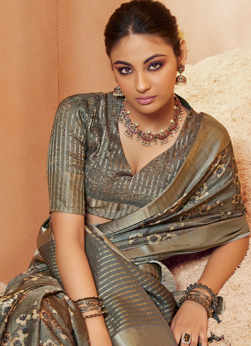 Classic Crepe Silk Grey Digital Print Saree