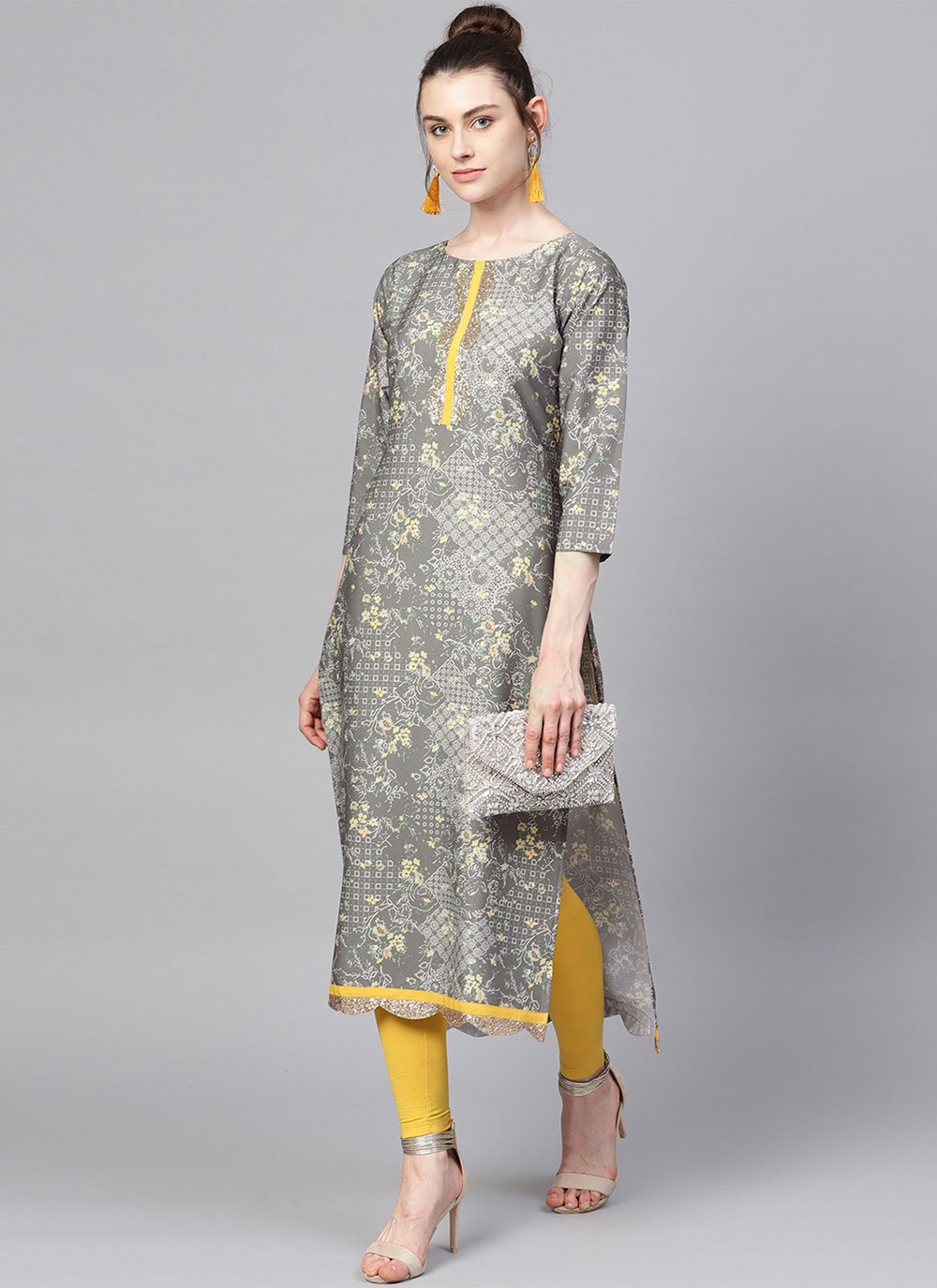 Designer Kurti Crepe Silk Silver Digital Print Kurtis