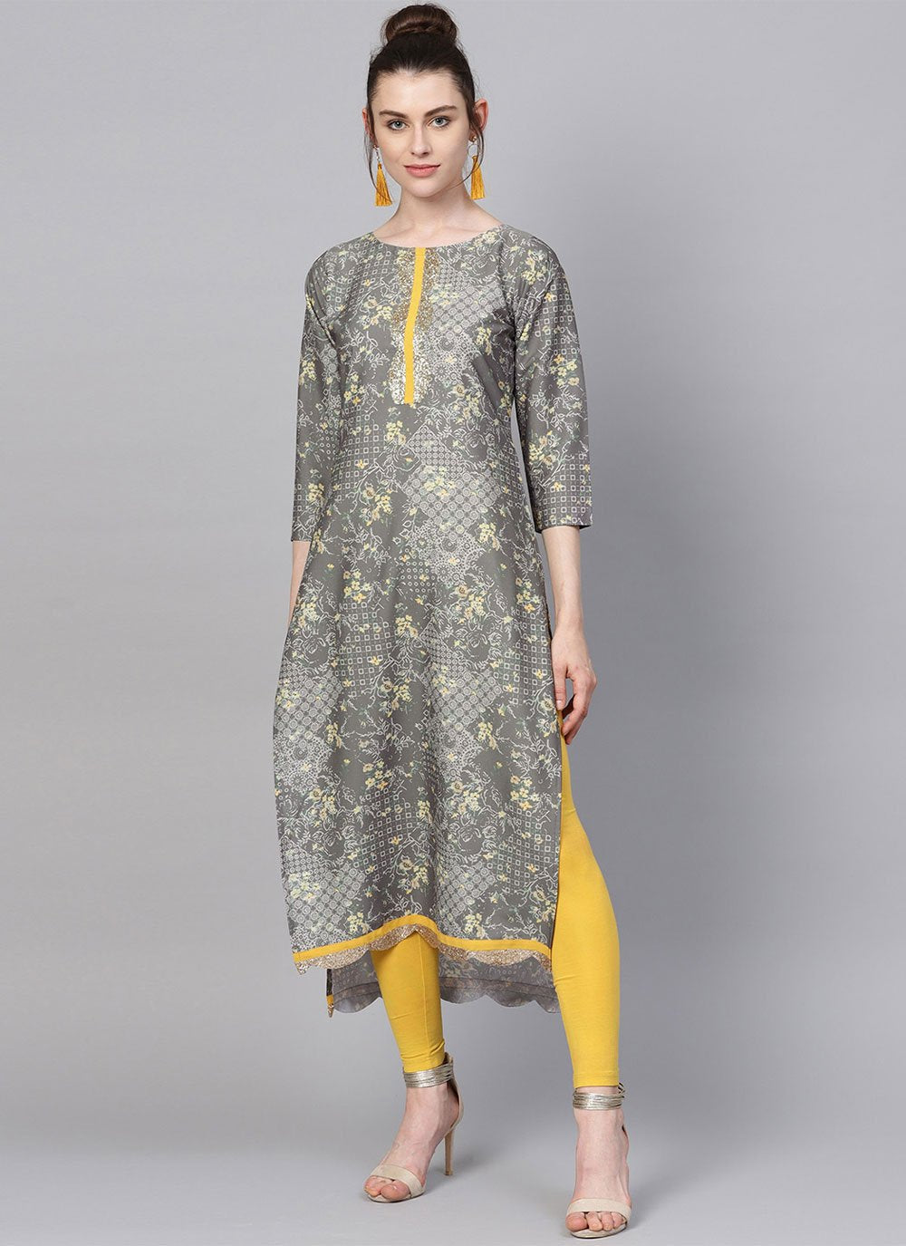 Designer Kurti Crepe Silk Silver Digital Print Kurtis