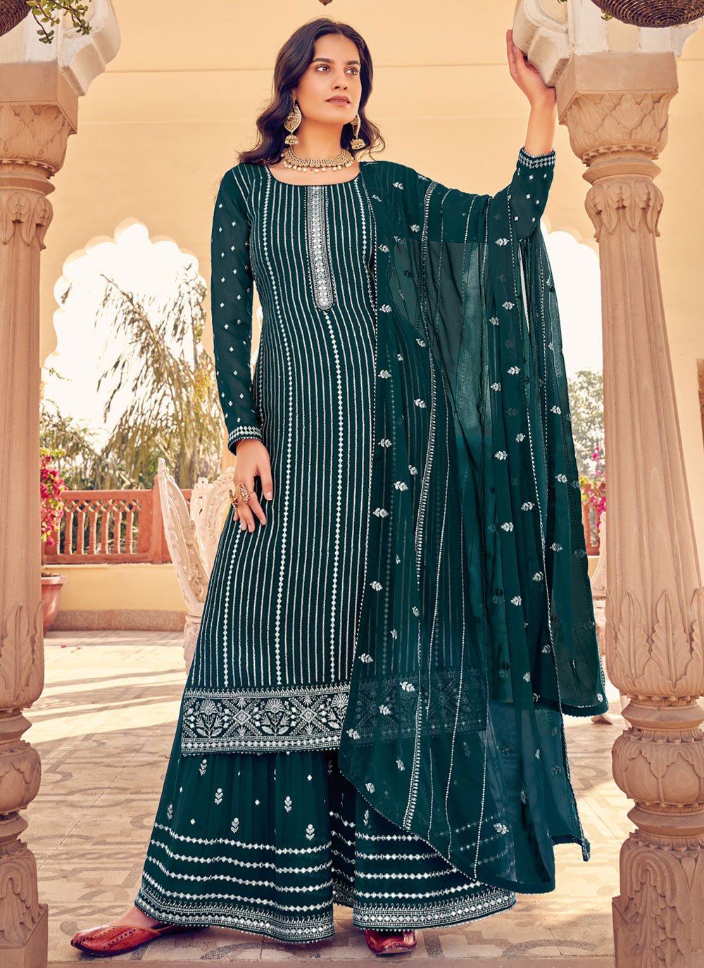 Floor Lenght Salwar Suit Georgette Rama Diamond Salwar Kameez