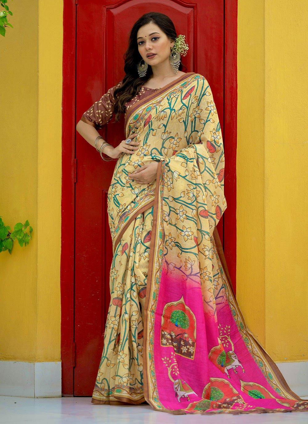 Classic Linen Yellow Digital Print Saree