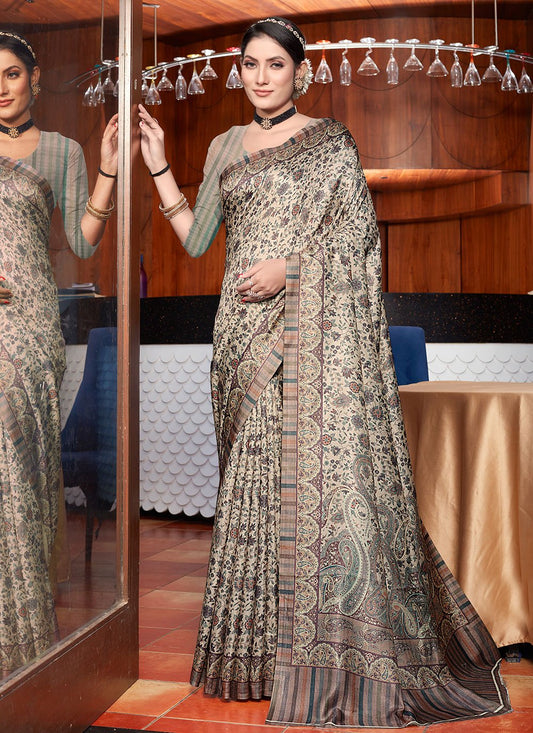 Contemporary Pashnima Silk Grey Digital Print Saree