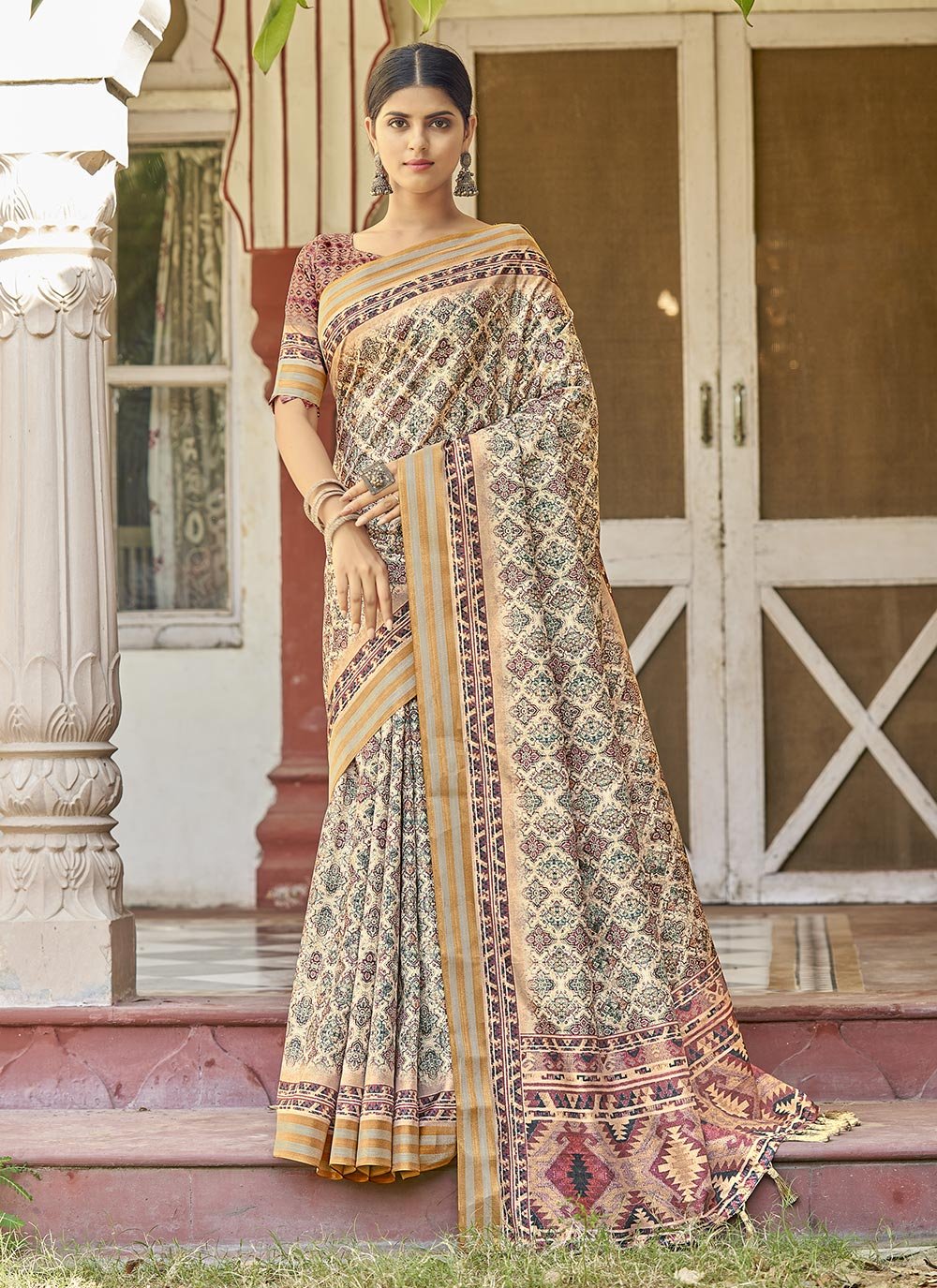 Traditional Saree Silk Cream Digital Print Saree