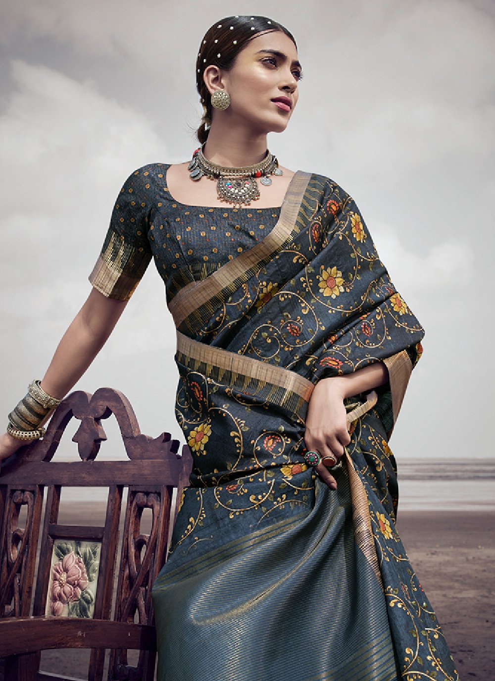 Contemporary Silk Grey Digital Print Saree