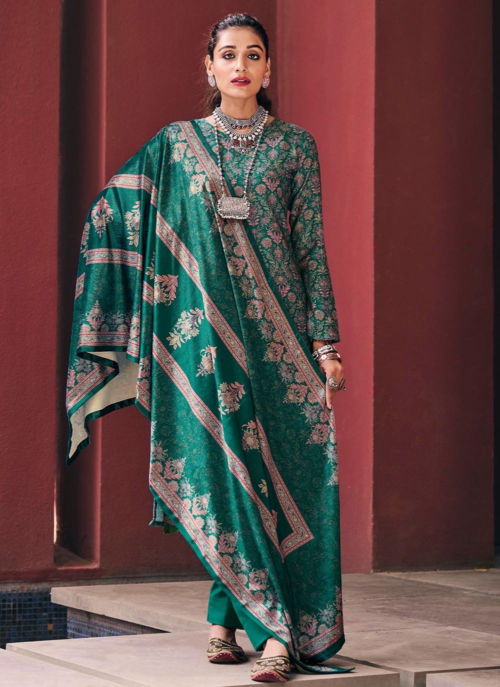 Salwar Suit Pashmina Green Digital Print Salwar Kameez