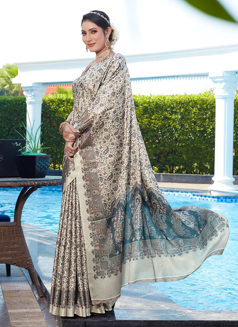 Trendy Saree Pashnima Silk Grey Digital Print Saree