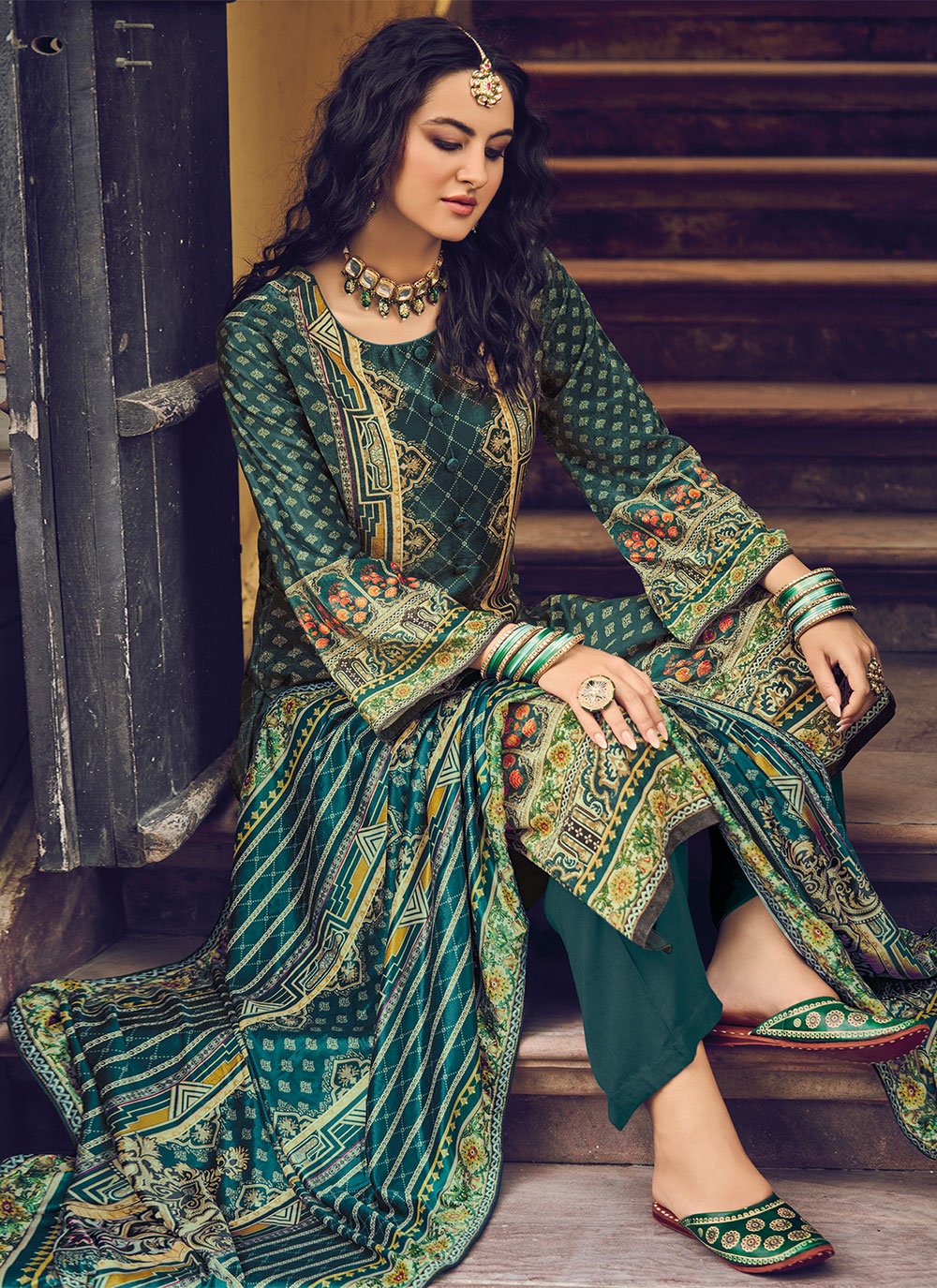 Salwar Suit Velvet Green Digital Print Salwar Kameez