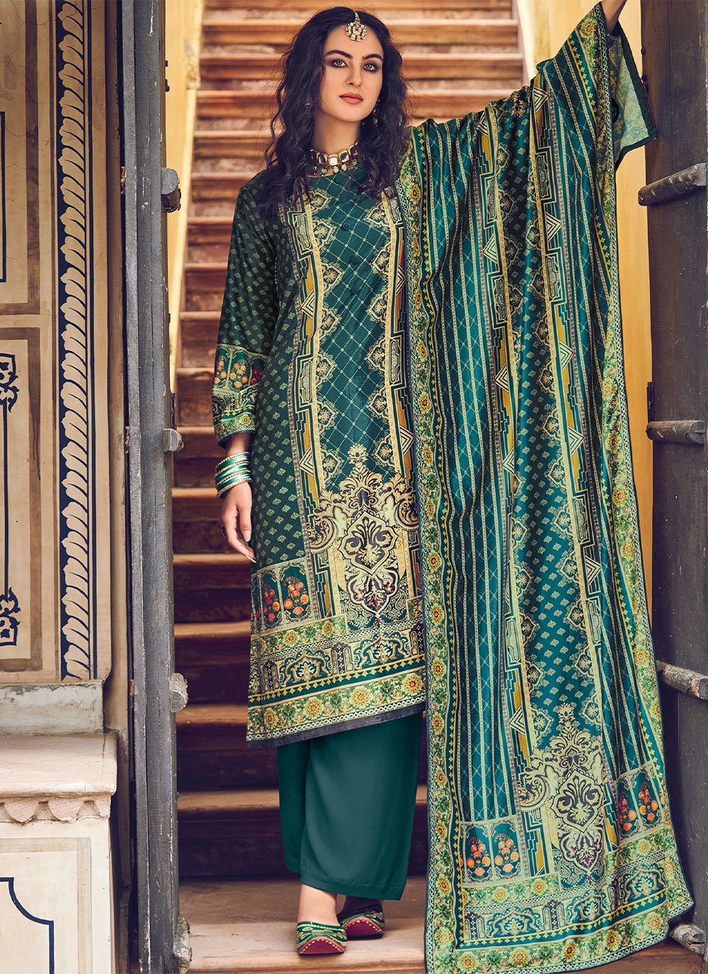 Salwar Suit Velvet Green Digital Print Salwar Kameez