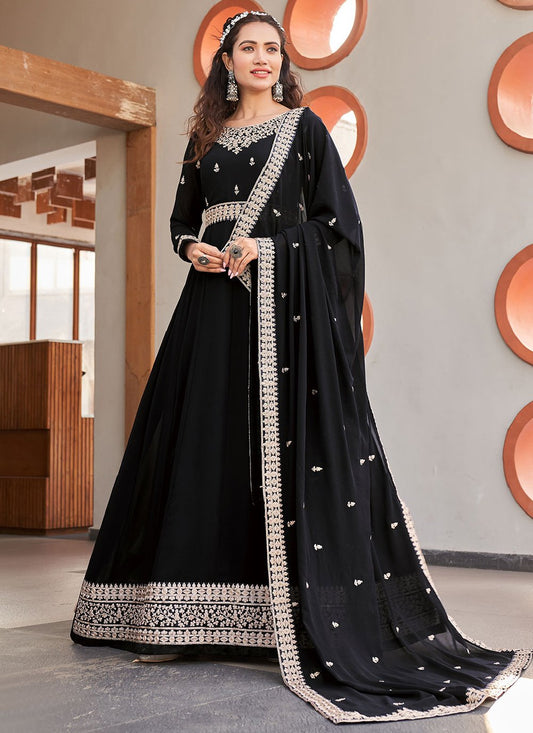 Floor Lenght Salwar Suit Faux Georgette Black Dori Work Salwar Kameez