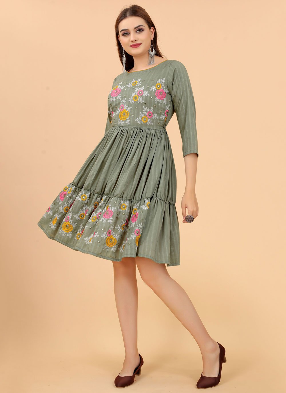 Party Wear Kurti Rayon Viscose Green Embroidered Kurtis