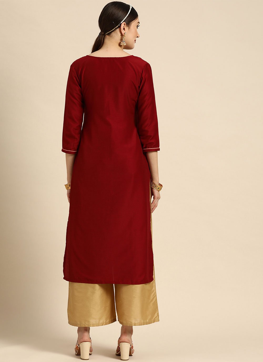 Casual Kurti Chinon Maroon Embroidered Kurtis