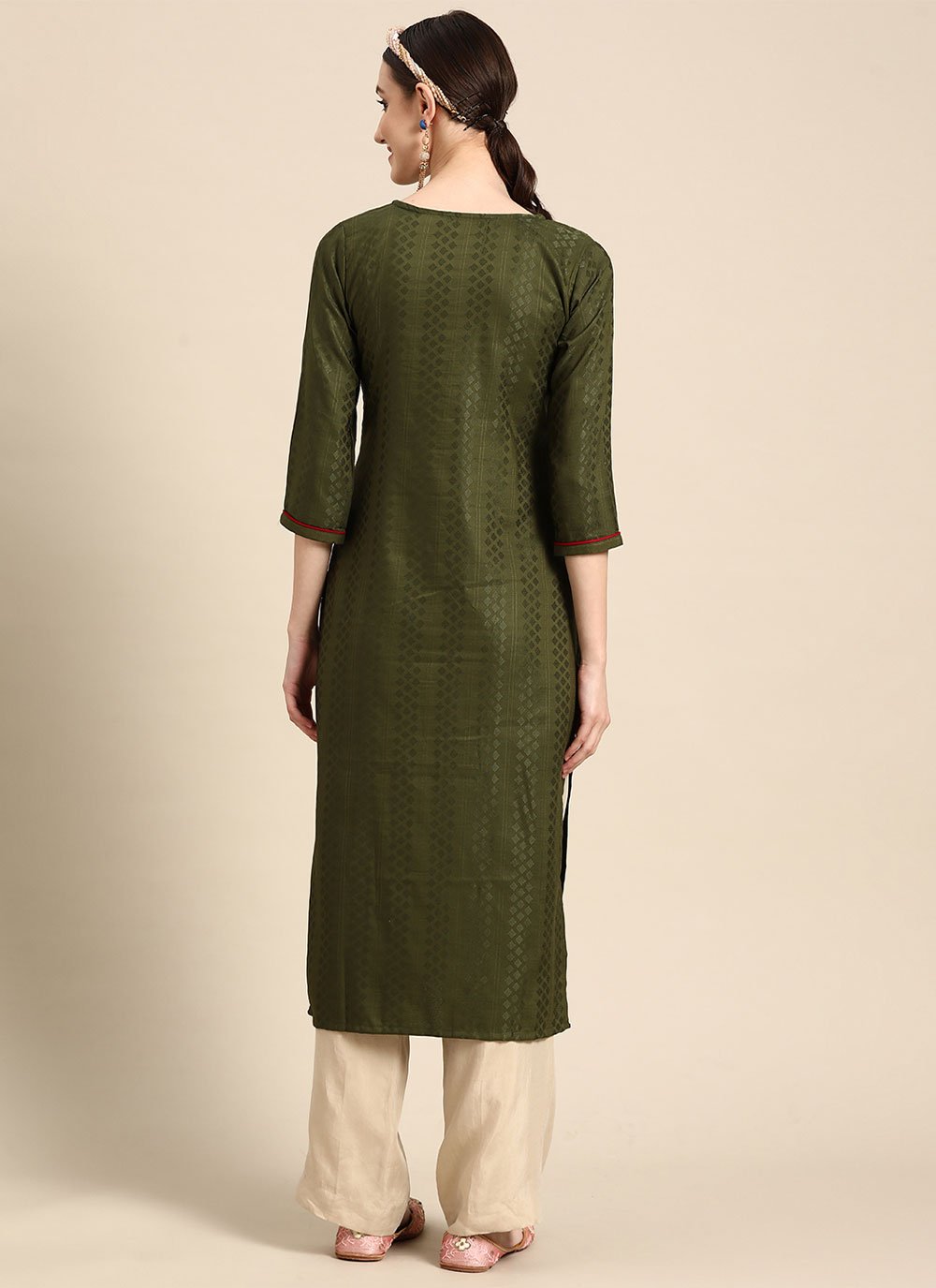 Casual Kurti Poly Rayon Green Embroidered Kurtis