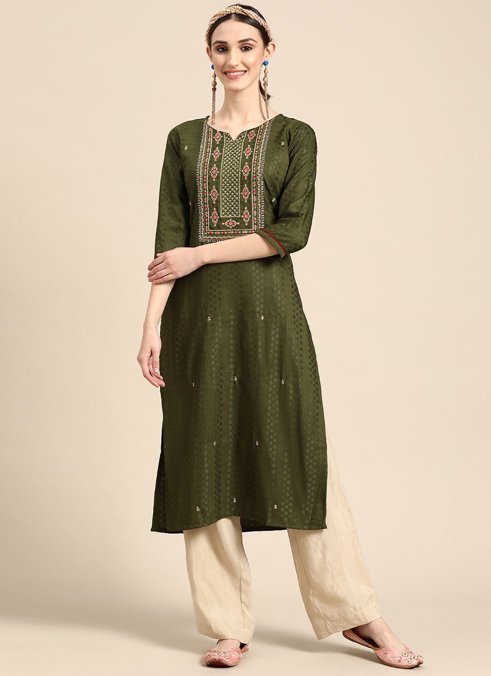 Casual Kurti Poly Rayon Green Embroidered Kurtis