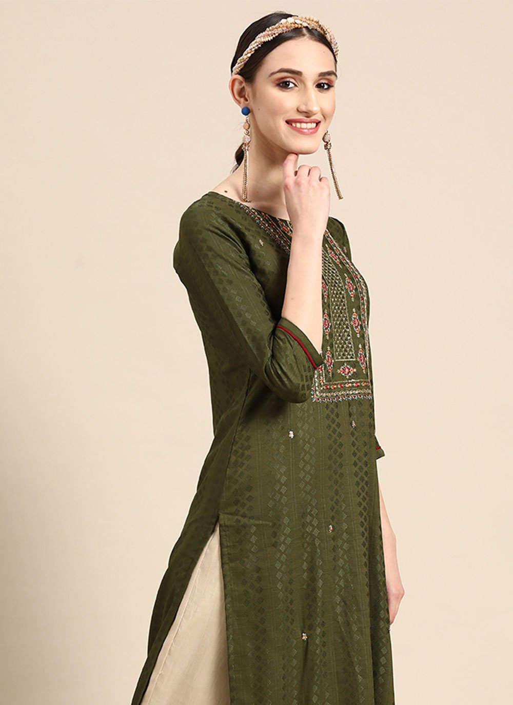 Casual Kurti Poly Rayon Green Embroidered Kurtis