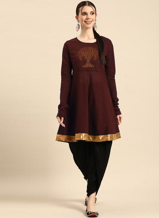 Casual Kurti Rayon Brown Embroidered Kurtis